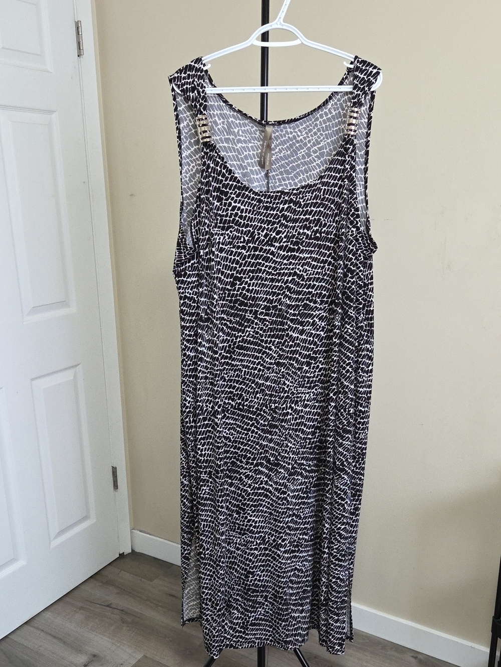 Penningtons Plus Size Black and White Printed Maxi Dress